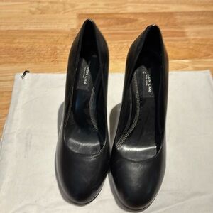 Derek Lam black 4inch heels with gold accent